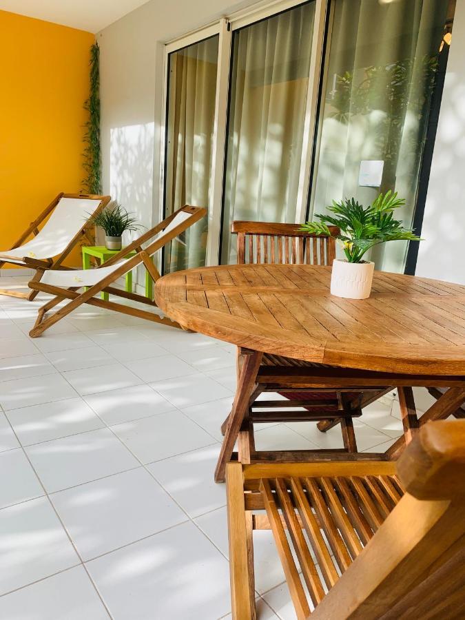 Superbe Studio Ultra Cosy A 2 Min De La Plage Sainte-Anne Exterior photo
